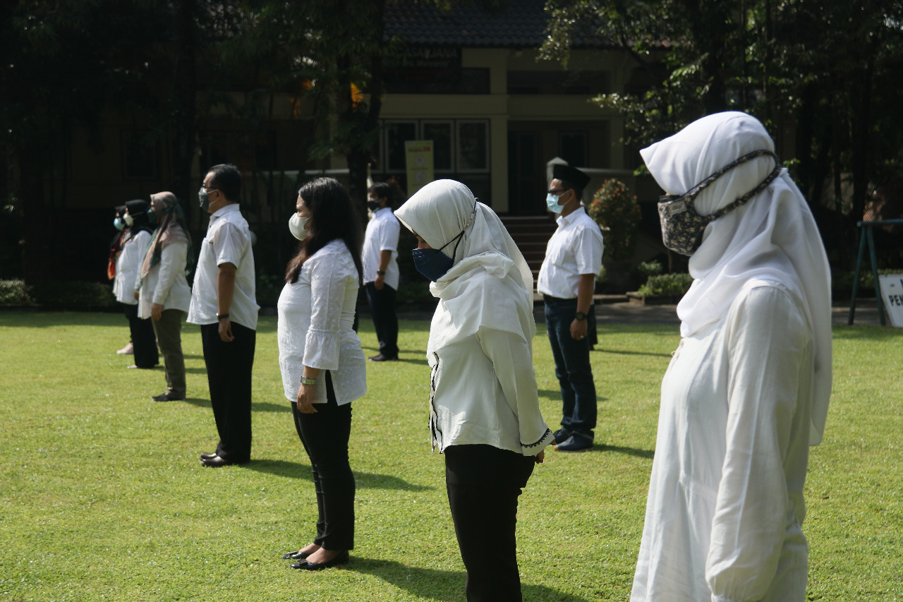 Rektor ISI Surakarta Pimpin Langsung Upacara Peringatan Hari Sumpah ...