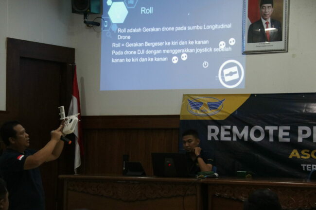 ISI Surakarta Ikuti Pelatihan dan Sertifikasi Remote Pilot Drone APDI-4