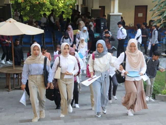 ISI Solo Fasilitasi Peserta UTBK-1