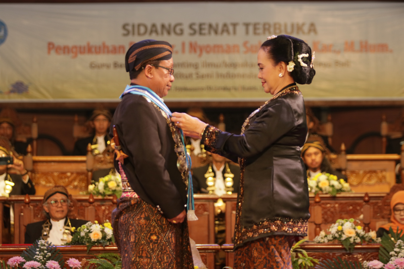 Pengukuhan Guru Besar Prof. I Nyoman Sukerna, S.Kar.M.Hum. ISI Surakarta.-2